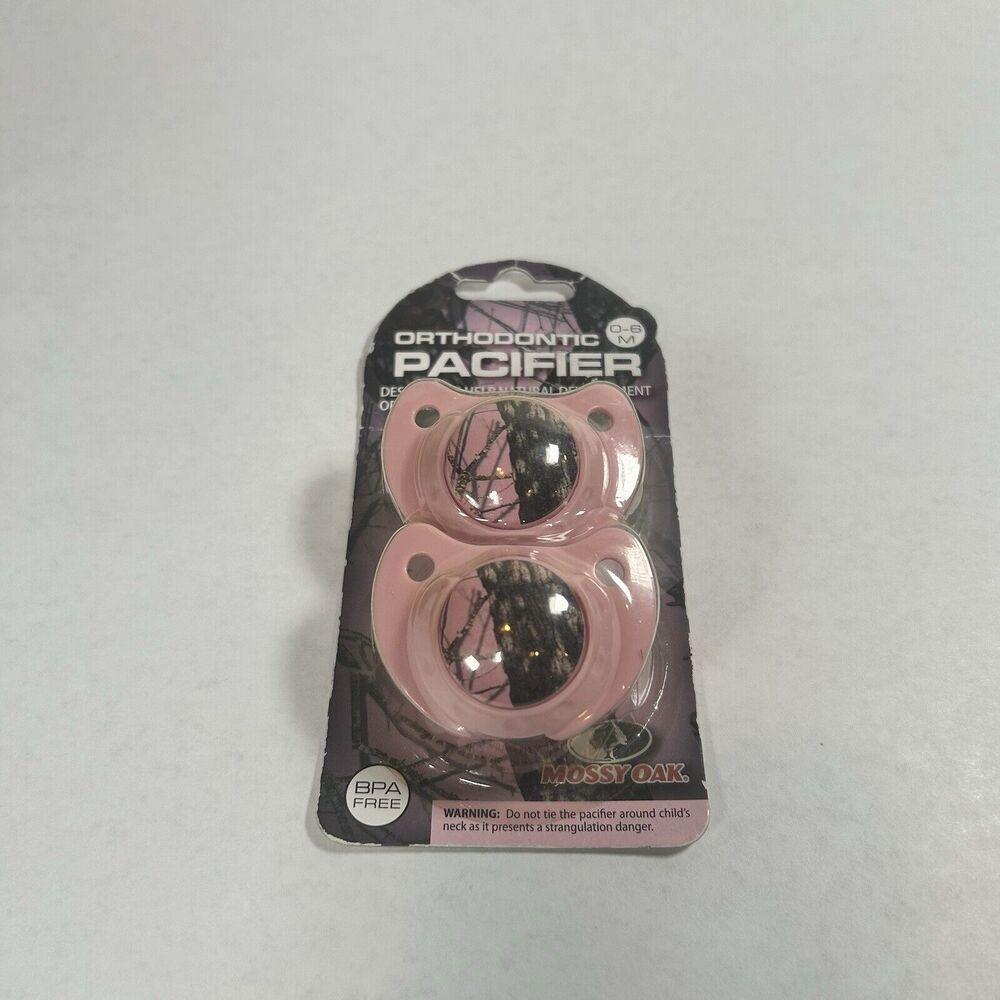Mossy Oak Baby Pacifier 0-6 Months 2 Pack New In Package Pink And Camo BPA Free